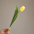 Fiore di tulipano artificiale stelo singolo giallo decorazione casa matrimonio fotografia finto - Giallo