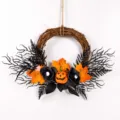 Halloween Kranz fur die Haustur mit schwarzen Rosen und Kurbis fur dunkle Party Heimdeko - Halloween Stil