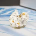 Cute Resin Hen Figurine Tabletop Ornament with Stone Chips and Gold Foil Decor for Home Decor - White Turquoise
