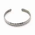 Pulsera de brazalete de trigo trenzado de acero inoxidable, joya abierta minimalista. - Acero Pulido