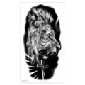 Autocollant de tatouage temporaire imperméable lion avec croix pour le style d'art corporel. - XQB-373 / 11.4*21CM
