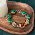 Vintage paleis stijl multi-edelsteen inleg armband voor vrouwen, niche luxe design sieraden. - Malachiet