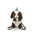 Détail de chien en peluche marron et blanc mignon, texture douce et bretelles ajustables. - Café