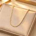 Dettaglio squisito della collana tennis a metà clip e metà zircone, molto elegante. - Collana Strass Bianco Oro