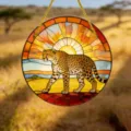 Atemberaubender runder Acryl-Gepard-Sonnenfänger Hängedekoration für drinnen und draußen. - Geparden-Stil (21) / 15x15x0.3cm