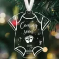 Adorno colgante de árbol de navidad de acrílico para bebé coming soon regalo conmemorativo - Diseno Bebe Proximamente