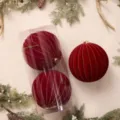 Palline di Natale in velluto rosso extra grandi con strisce glitterate dorate, ornamenti per albero. - Palla Zucca 20cm (2pz/Scatola) / Borgogna