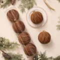Palla di Natale floccata extra grande con linee dorate, decorazione marrone per albero - Palla Concava 12cm (4pz/Scatola) / Marrone