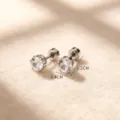 Boucles d'oreilles cartilage en acier titane oxyde de zirconium avec tige de 1.2cm. - Strass doré