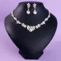 Strass Halskette und Ohrringe Set, vintage Braut Schmuck fuer Hochzeit und Bankett. - Elegante Halskette Ohrringe NS-J6458