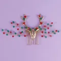Peine de pelo de asta de ciervo de Navidad con cuentas rojas verdes accesorio de fiesta - Peine para el Cabello (HS-J7222)