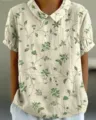 Damen Kurzarm Leinenhemd mit vintage grünem Blumenranken-Druck, Puppenkragen Sommertop - XXS / Oberteil mit grünem Rankenprint und Puppenkragen (Stil 21-d758)