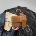 Color-blocked vintage mini handbag for women, fashion crossbody square bag with chic chain strap. - Khaki Small