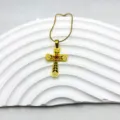 Collier pendentif croix en acier inoxydable doré avec émail noir et rouge et strass brillants. - Croix Mauvais Œil Émail Rouge Noir (6)