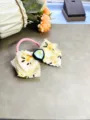 Détail de chouchou nœud papillon en dentelle florale, élastique mignon pour coiffure. - Élastique à Cheveux en Dentelle Florale Rose (7)