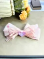 Pince à cheveux nœud à pois rose avec détail de cristal cœur, accessoire de cheveux mignon. - Pince à Bec de Canard en Dentelle à Pois Roses (9)