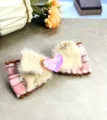 Jolie pince à cheveux en peluche nœud avec cœur cristal rose, accessoire hiver pour femme. - Paire de pinces / Pince à Bec de Canard Cœur à Carreaux Rose et Blanc (2)