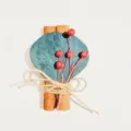 Mini dried flower bouquet with cinnamon sticks and red berries for gift decoration variant. - Style 7