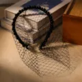Zwarte parel haarband met vogelkooi sluier voor Halloween feest leuk haaraccessoire. - Zwart Gaas