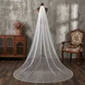 Voile de mariée long et élégant à une couche avec bord de perles et peigne pour mariage. - 300cm de Long / Blanc Cassé