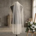 Voile de mariée perlé style coréen variante, élégant voile en tulle ivoire pour robe mariage. - 100cm Long / Champagne