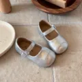 Silver toddler girls Mary Jane flat shoes, soft sole comfortable leather footwear for spring autumn. - Size 21 (Inner Length 13.5cm) / Silver