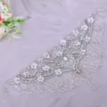 Aplicación de flores con borlas de cuentas hechas a mano parche de lentejuelas blancas - Parche de pedrería / Blanco