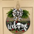 Halloween round wooden door sign with skull bow and greenery for holiday decoration. - Style C (Rose Skull)