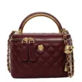 Klassische gesteppte Kosmetiktasche Umhängetasche mit Kette und Metallgriff für Damen. - Rot