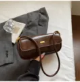 Stylish vintage brown faux leather shoulder bag for women, chic baguette design. - Brown No Pendant