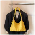 Autumn winter large capacity vintage suede shoulder bag women commuting hobo casual handbag - No Pendant / Yellow