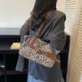 Leopard print casual shoulder bag with brown straps, stylish commuter daily handbag. - No Pendant / Off White