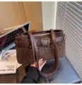 Stylish retro leopard print suede shoulder bag for women, perfect winter casual commuter handbag. - Leopard Coffee