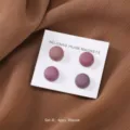 Close-up of 4pcs mauve round magnetic hijab pins on display card, smooth finish, no-snag. - Mauve Set (4 Pieces)