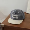 Gorra de béisbol gris a cuadros para niños, sombrero hip-hop bordado muy bonito. - 54cm Ajustable Para 6-12 Años / Goodmood Negro Con Ala Beige