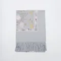 Sciarpa da donna grigia in ecocashmir con ricamo floreale, frange, scialle caldo invernale. - Argento