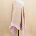 Chale imitation cachemire epaissie avec broderie paisley d'or, cape chaude automne. - Rose