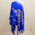 Blaue bestickte Damen Schal Umhang mit Fransen, weiche warme Winter Kaschmir Optik Pashmina. - Blau / 200cm