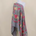 Grijs geborduurde imitatie kasjmier sjaal met elegant granaatappelbloem ontwerp en franjes. - donkergrijs