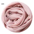 Nahaufnahme eines weichen rosa Chiffon-Hidschabs, elegante Textur und leichter Stoff für Damen. - #29 Rosa