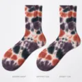 Tie-dye crew socks for men and women, stylish street style breathable cotton socks. - One Size / Burgundy