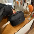 Zwarte stoffen cosmetische tas, minimalistische grote reismake-up organisator voor dames. - Mini