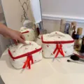 Gewatteerde cosmetictas met schattig kersenpatroon, zachte katoenen reismake-up organisator. - S / Kers