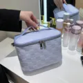Lichtblauwe geweven cosmetische tas, grote draagbare make-up organizer met dubbele ritssluiting. - Blauw