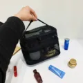 Schwarze doppellagige Netztasche Kosmetiktasche große Kapazität tragbare Reise Make-up Tasche. - Schwarz Doppelschicht