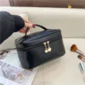 Zwarte cosmetische tas van PU leer, grote capaciteit, draagbare make up organizer. - Zwart