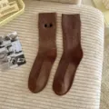 Chaussettes d'hiver chaudes en peluche pour femmes, chaussettes longues en cachemire marron - Taille unique / Brun Foncé
