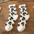 Fluffy coral fleece fuzzy socks for women, thick warm winter mid-tube floor sleep socks. - White