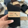 Calze di lana spesse invernali, calzini termici tinta unita, comodi e molto caldi. - Con Fascia di Carta / Nero