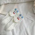 Calzini medi in cotone bianco ricamati con cartoni animati, stile giapponese carino. - Taglia unica / Celeste